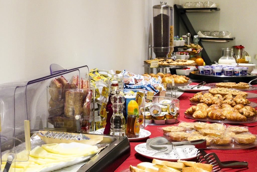 Hotel Donizetti Lallio Bagian luar foto